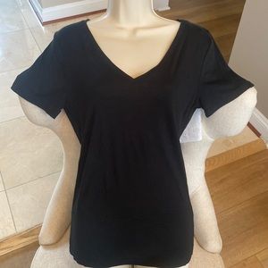 A•New•Day V neck tee shirt NWT